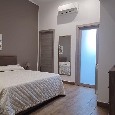 Giorgisa Apartment ปาแลร์โม ภายนอก รูปภาพ