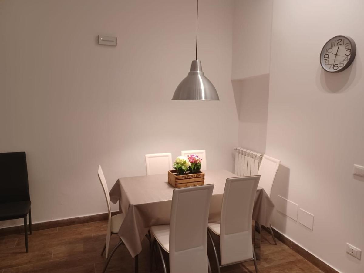 Giorgisa Apartment ปาแลร์โม ภายนอก รูปภาพ