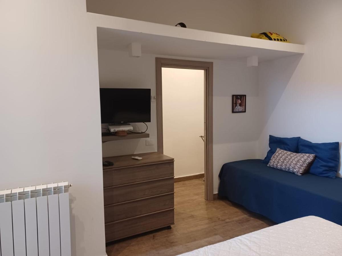 Giorgisa Apartment ปาแลร์โม ภายนอก รูปภาพ