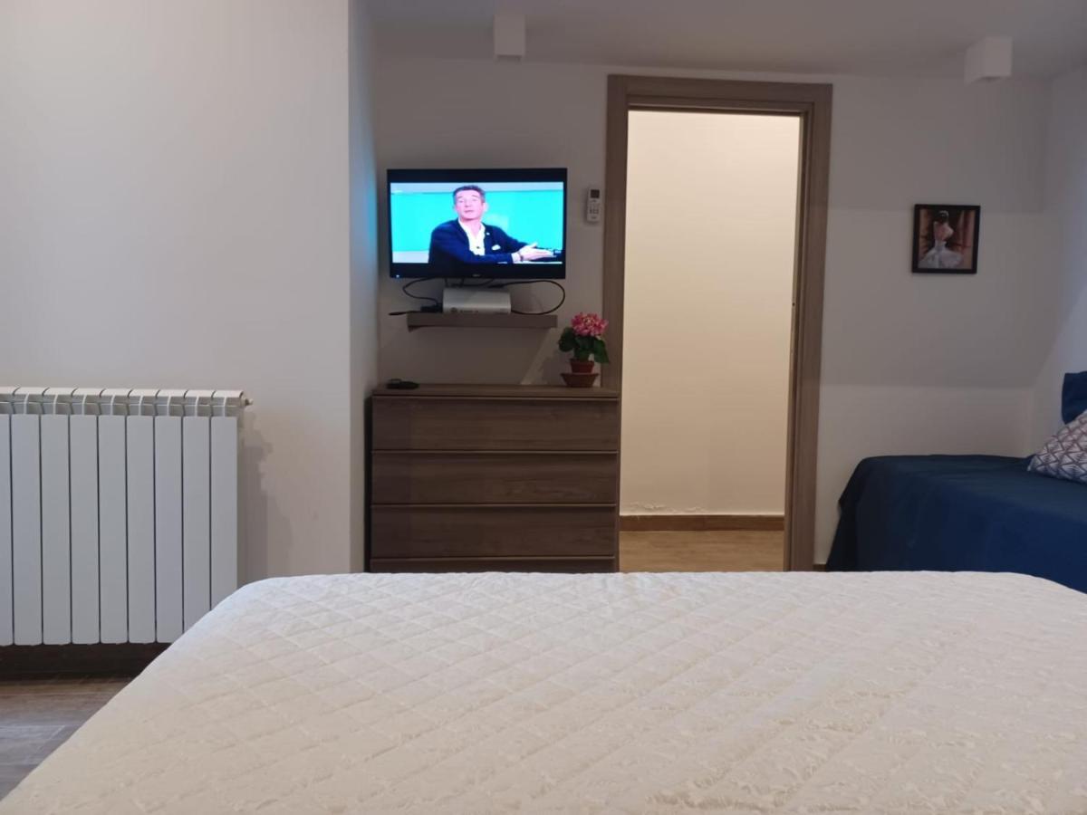 Giorgisa Apartment ปาแลร์โม ภายนอก รูปภาพ